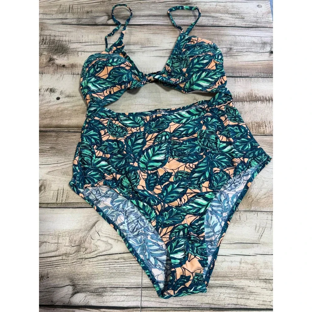 Cupshe Tropical Leaf Print Cutout One Piece Swimsuit Green Peach‎ Floral M